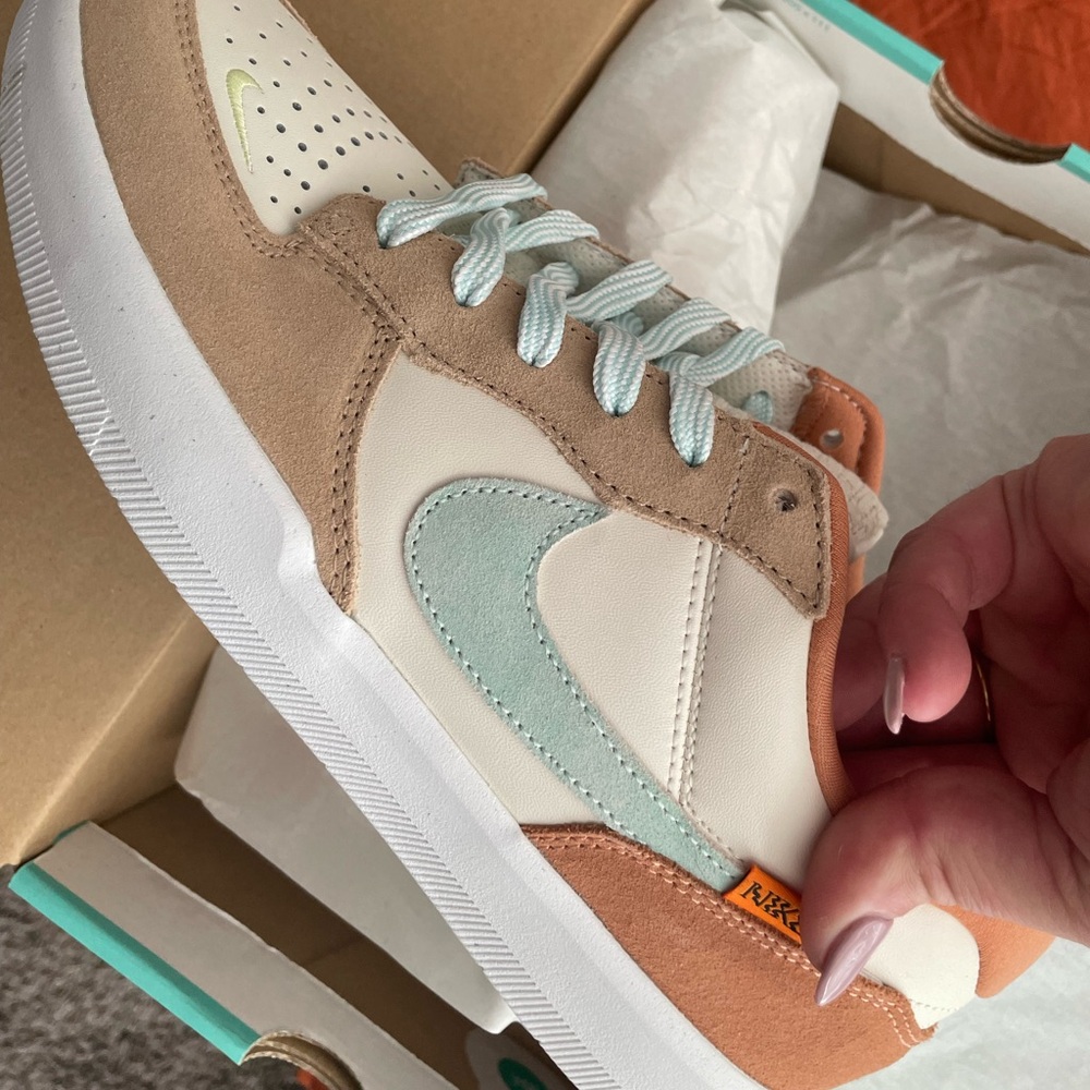 Nike SB 8.5